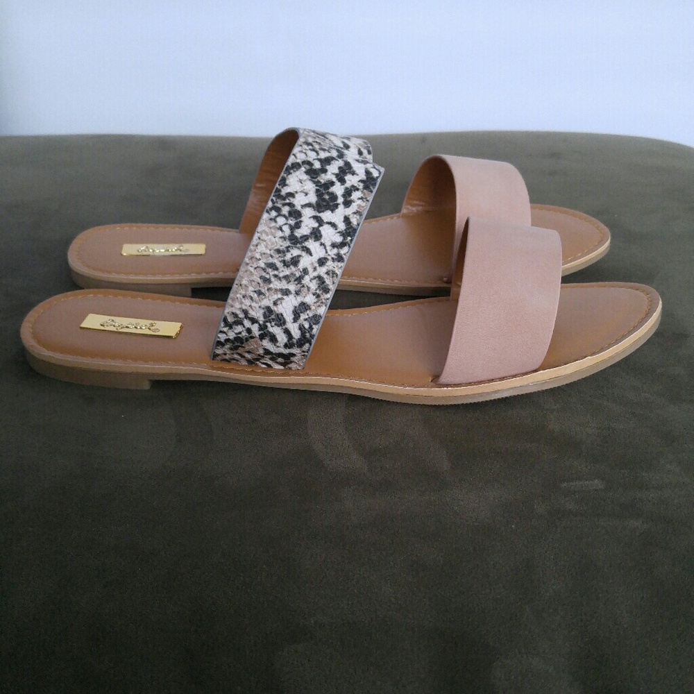 LAST size 7! Blush/snake double band strappy slide - Picture 5 of 8
